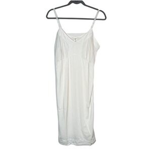 Movie Star Vintage White Slip Dress 100% Nylon Size 42 Ave Made In USA